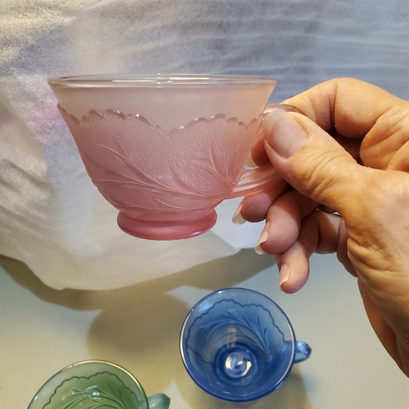 Indiana Glass Pebble Leaf Cups Set 6 Blue Yellow Green Pink SPRING - Picture 4 of 16